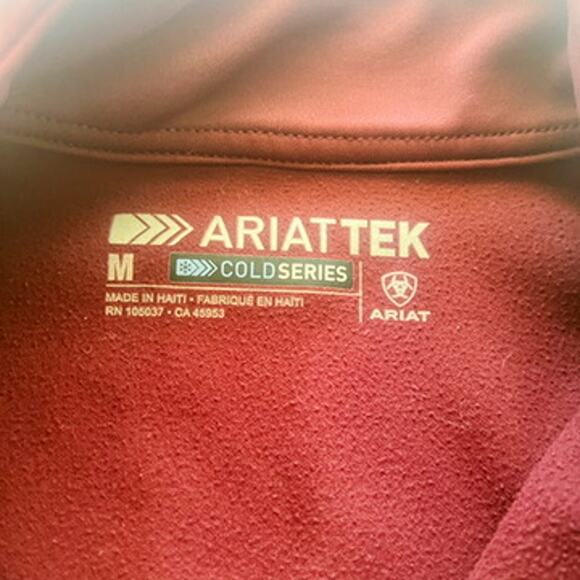 Maroon Ariat Embroidered 1/4 Zip Pullover Women's Cold Series Jacket Medium - Picture 4 of 10